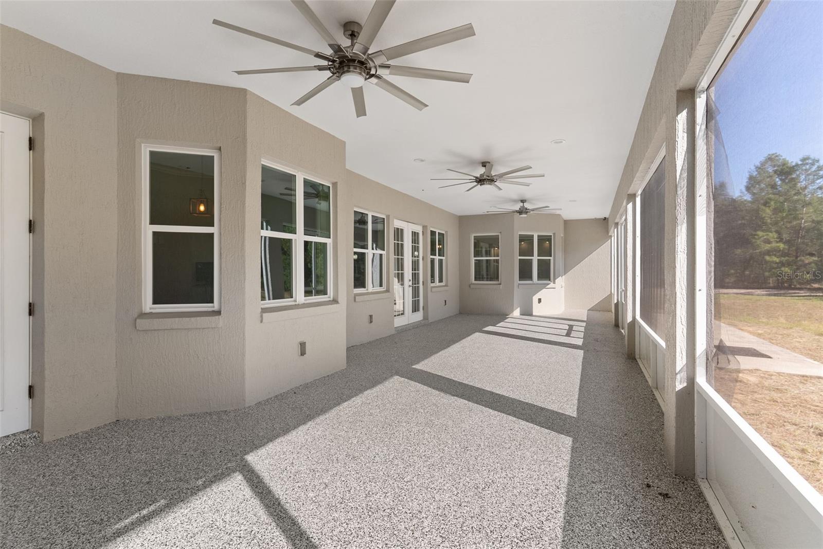 MARION OAKS 06 - Residential