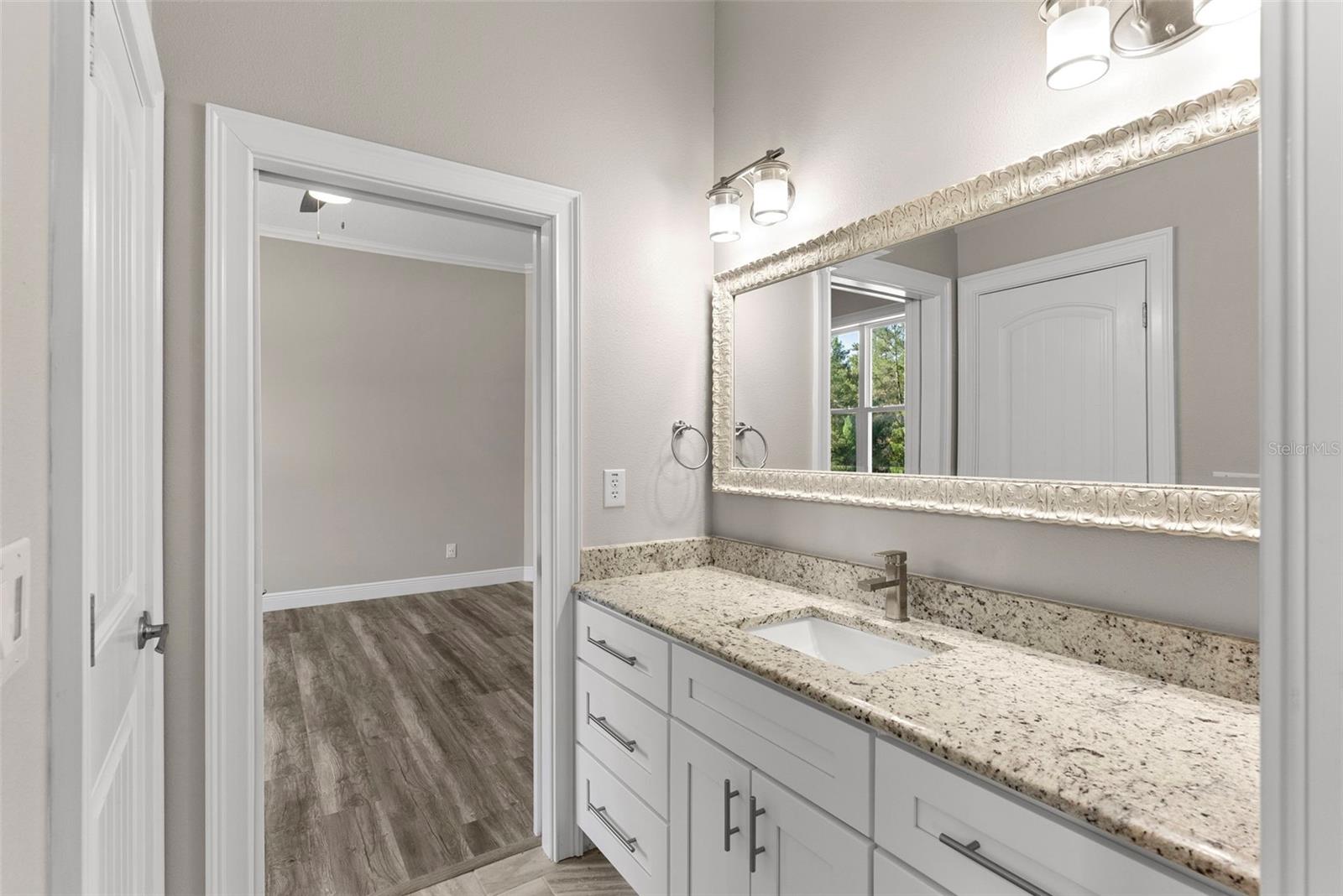 MARION OAKS 06 - Residential