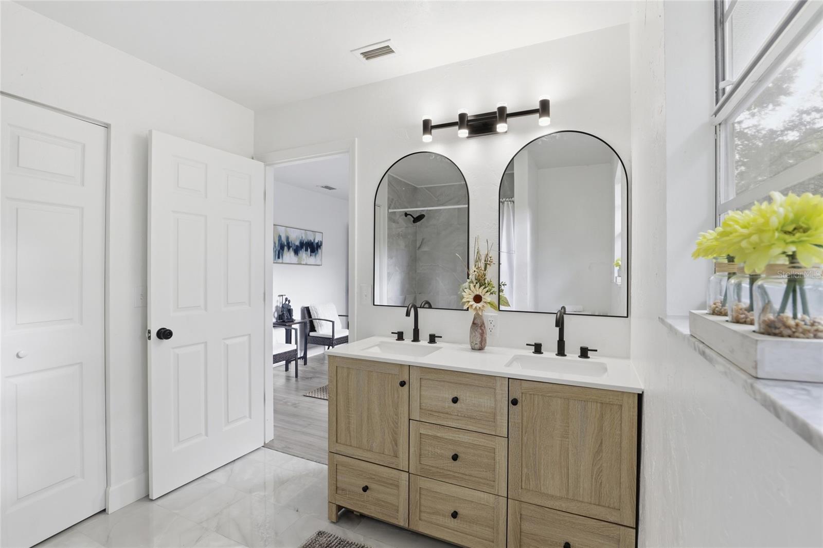 VICTORIA SQUARE CLUSTER - Residential