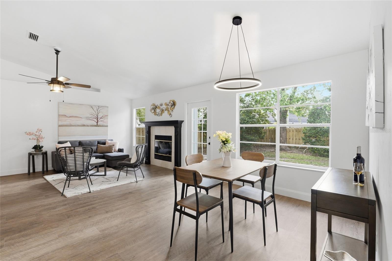 VICTORIA SQUARE CLUSTER - Residential