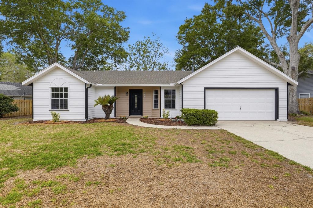 Photo of 6110 NW 38th Terrace, Gainesville, FL 32653 (MLS # GC539334)