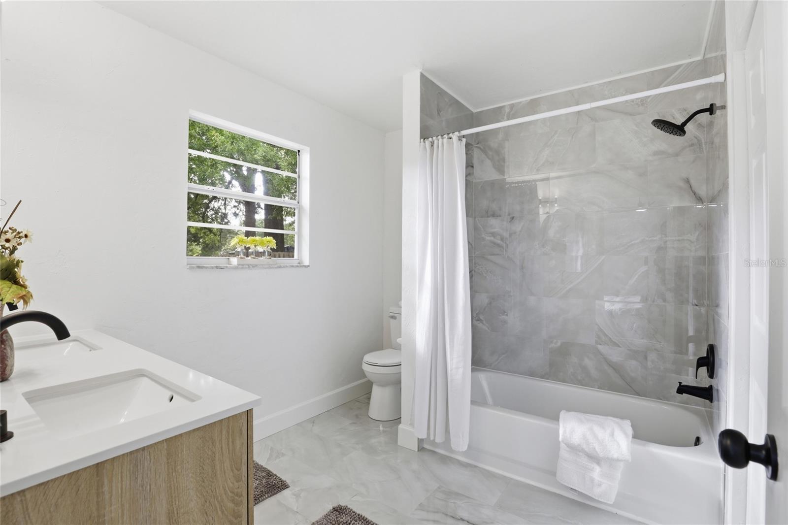 VICTORIA SQUARE CLUSTER - Residential