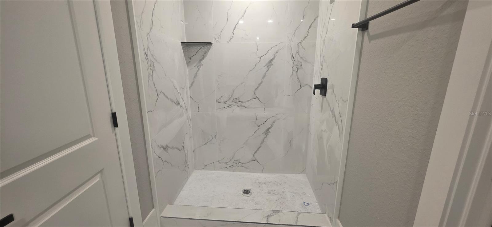 AURORA SUB - Residential Lease