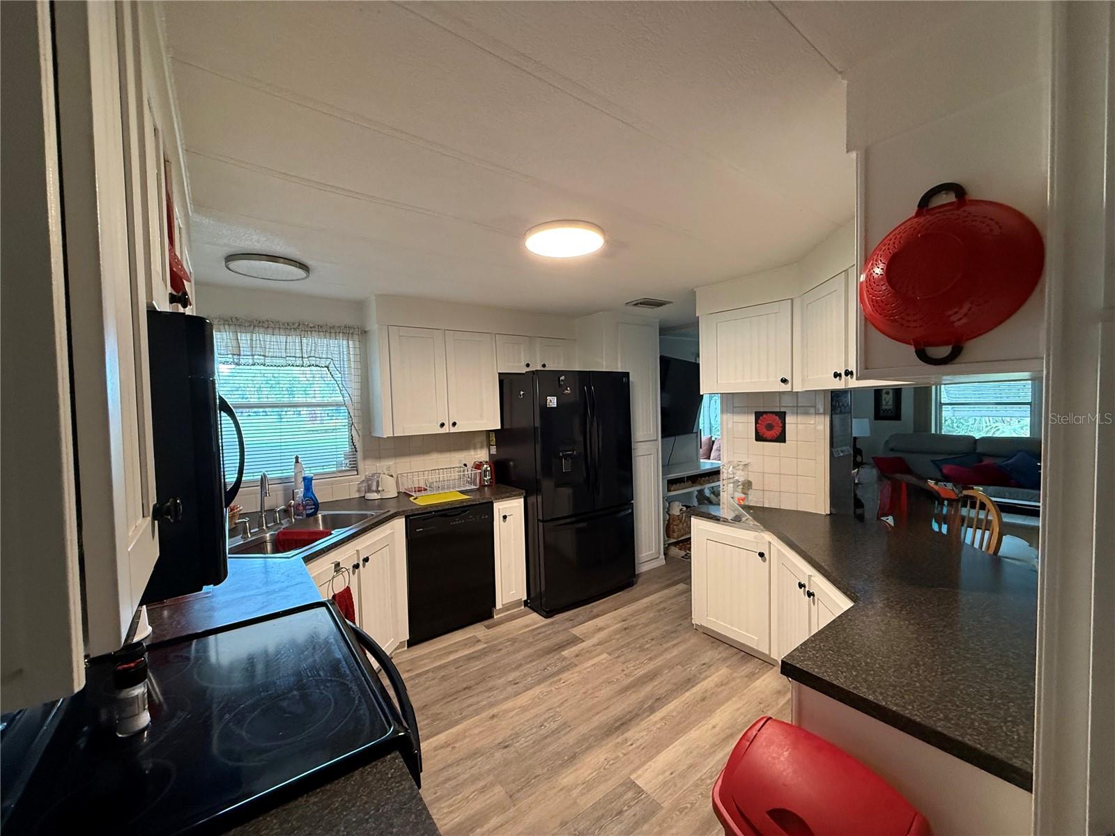 24 N BOBWHITE ROAD