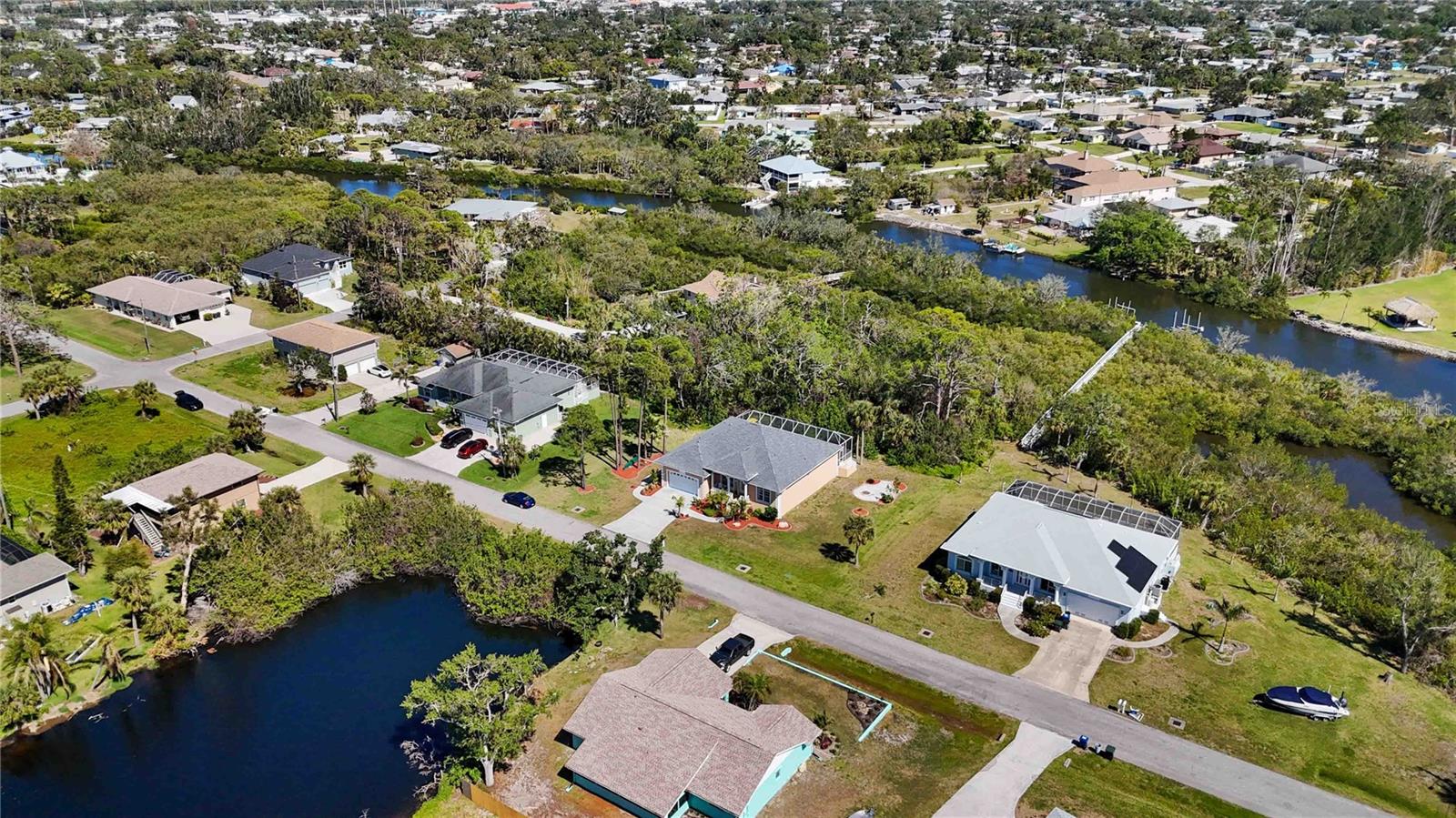 951 SEA FOX ROAD