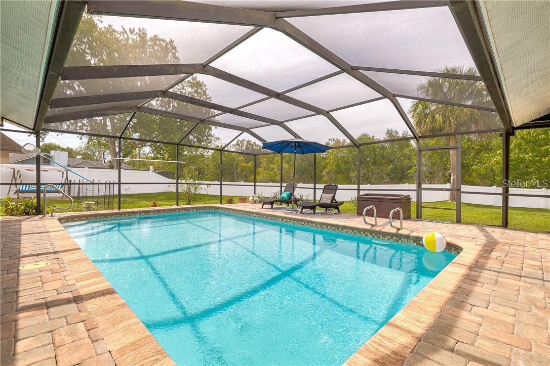 2731 QUIET HOLLOW COURT