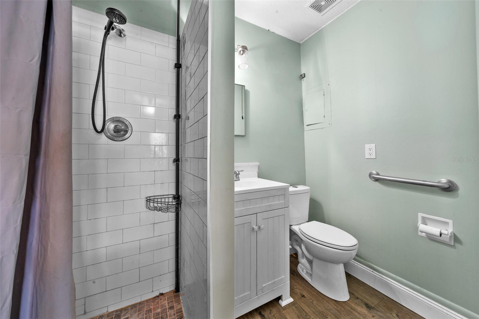 SILVER SPGS SHORES UN 47 - Residential