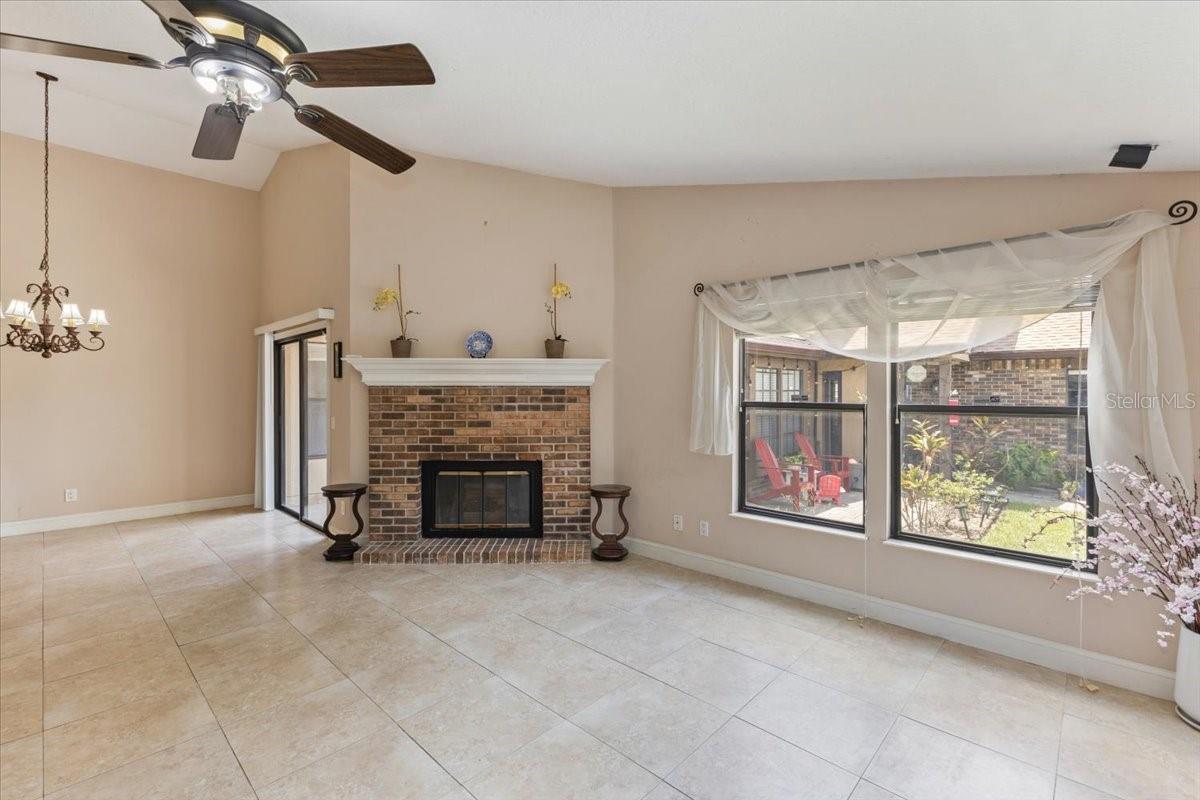 7263 SPRING VILLAS CIRCLE