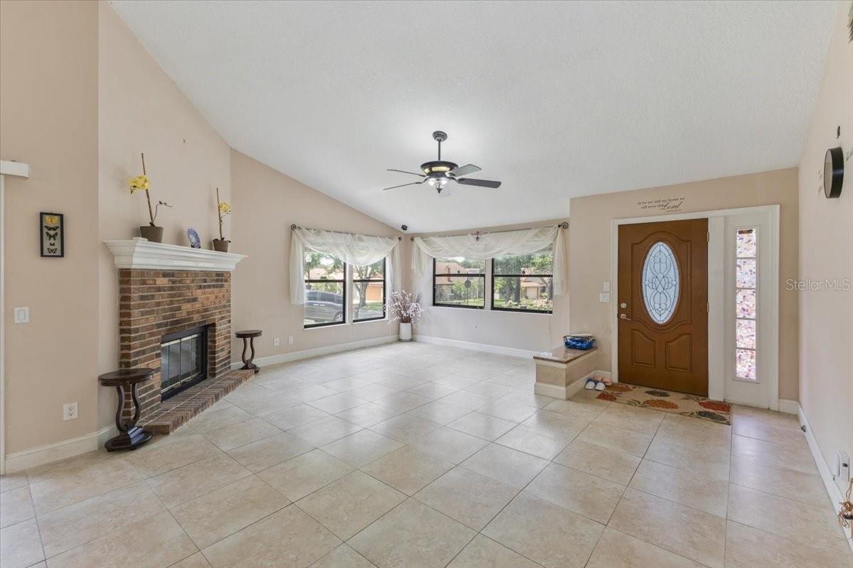7263 SPRING VILLAS CIRCLE