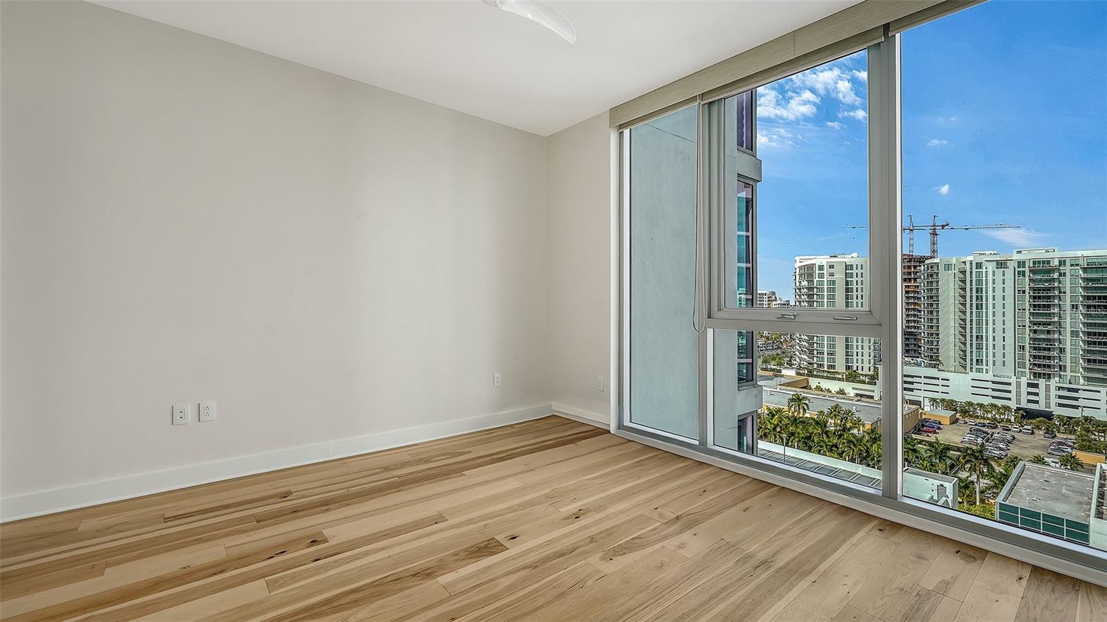 VUE SARASOTA BAY - Residential