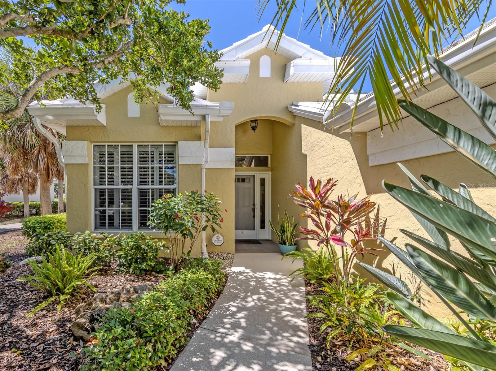 VENICE GOLF & COUNTRY CLUB - Residential
