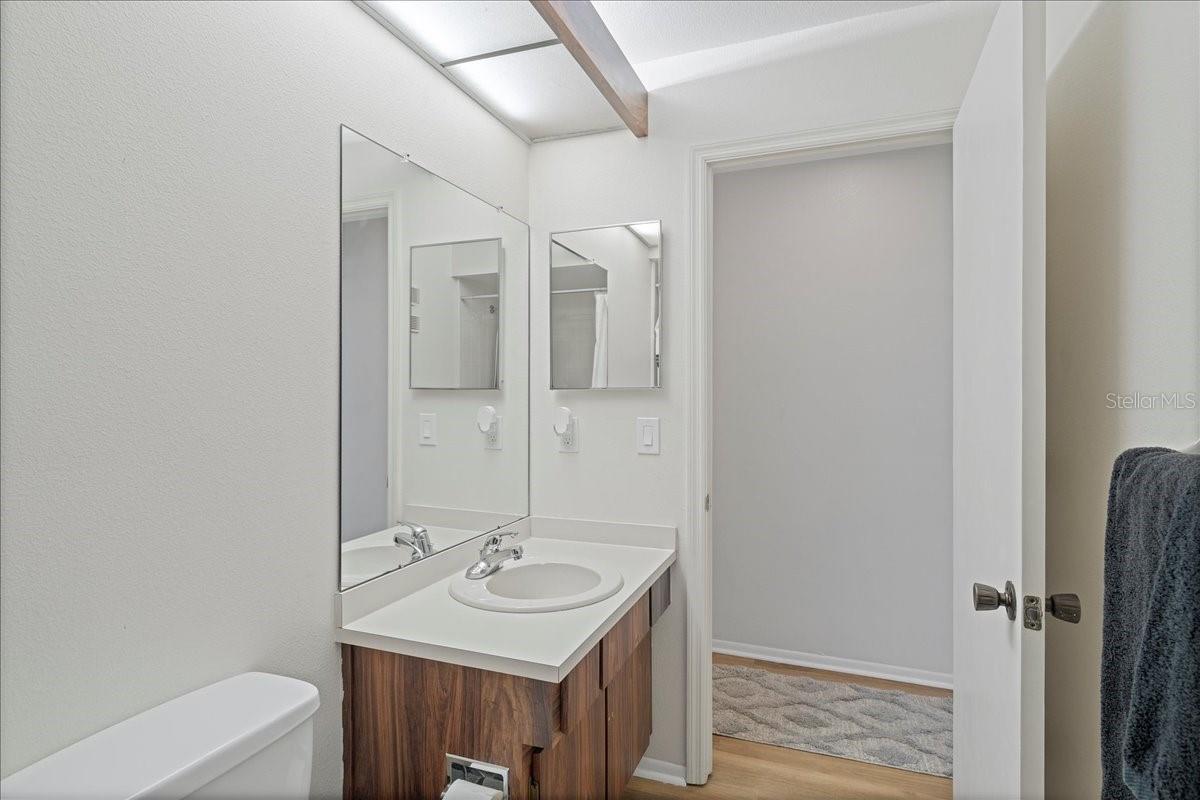 BAY OAKS CONDO - Residential