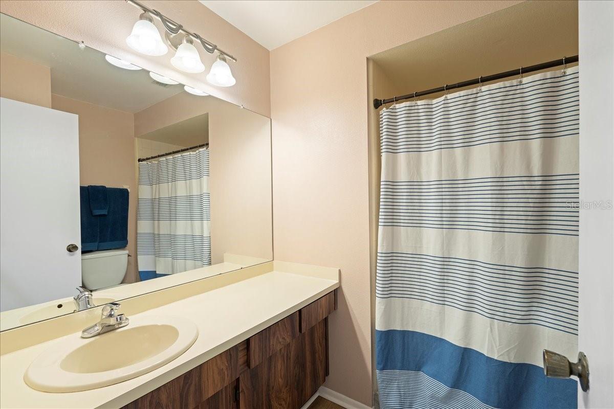 BAY OAKS CONDO - Residential