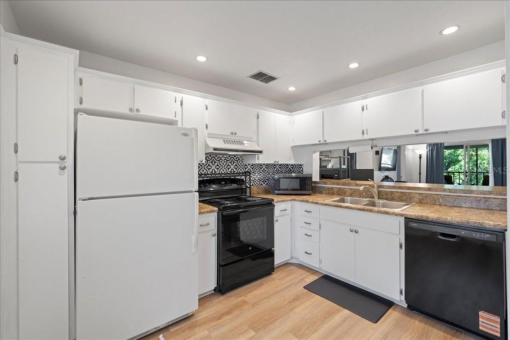 Photo of 5265 E Bay Drive #622, Clearwater, FL 33764 (MLS # TB8440404)