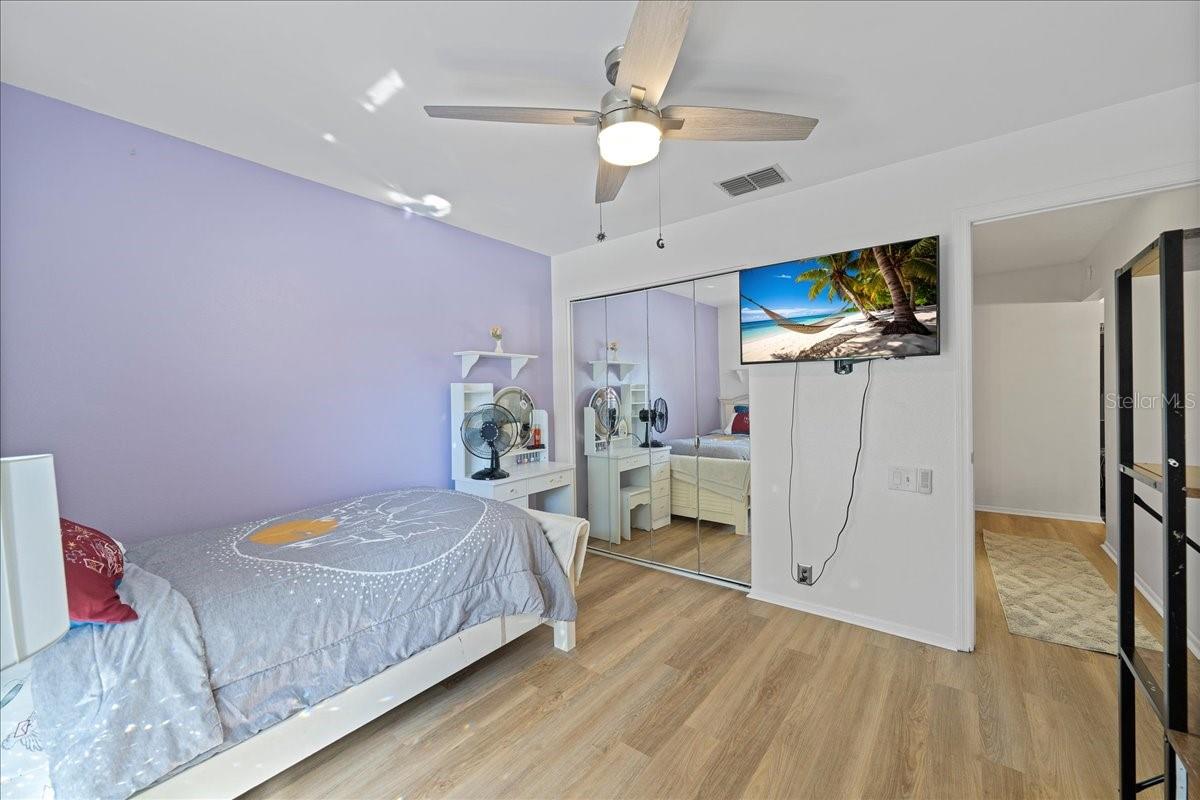 BAY OAKS CONDO - Residential