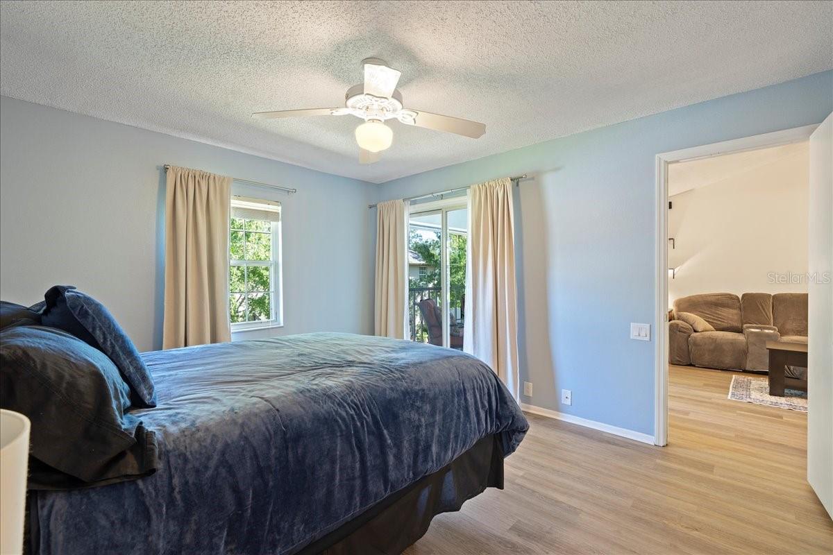 BAY OAKS CONDO - Residential