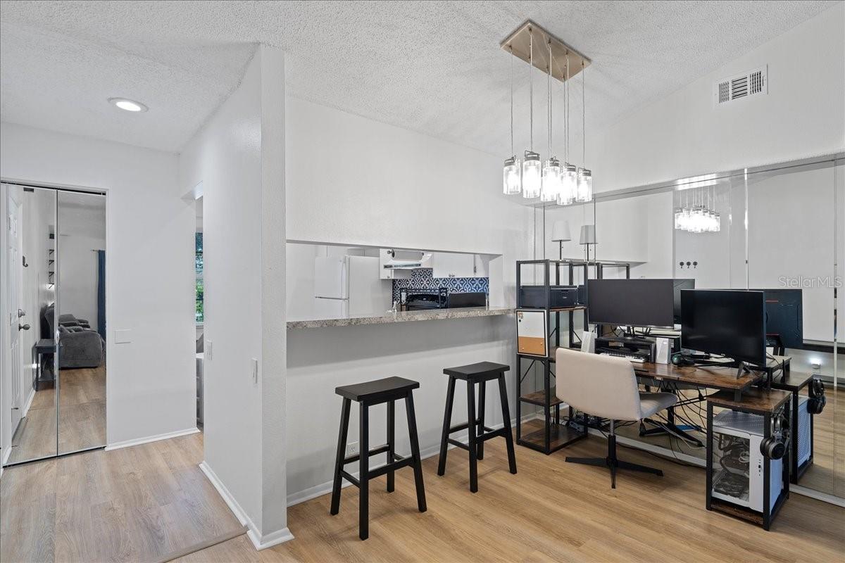 BAY OAKS CONDO - Residential