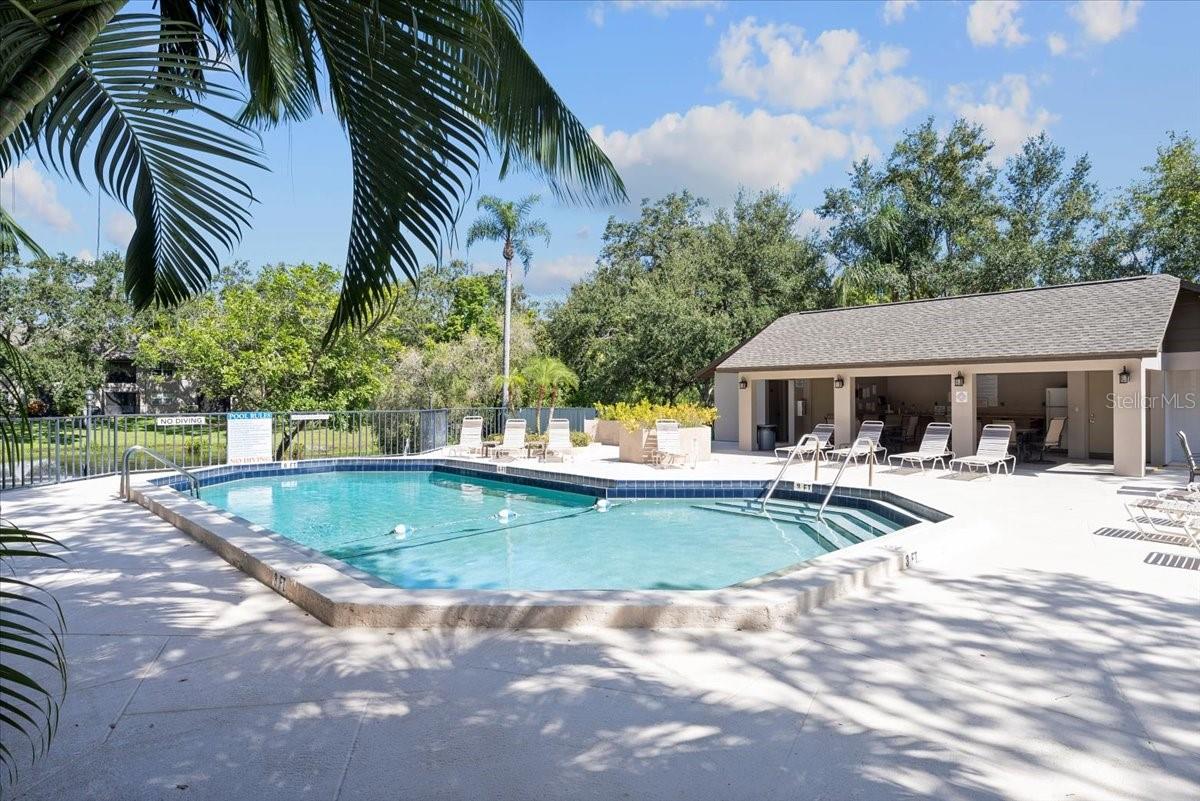 BAY OAKS CONDO - Residential