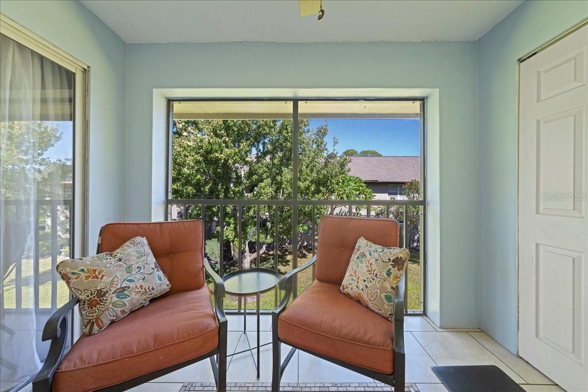 BAY OAKS CONDO - Residential
