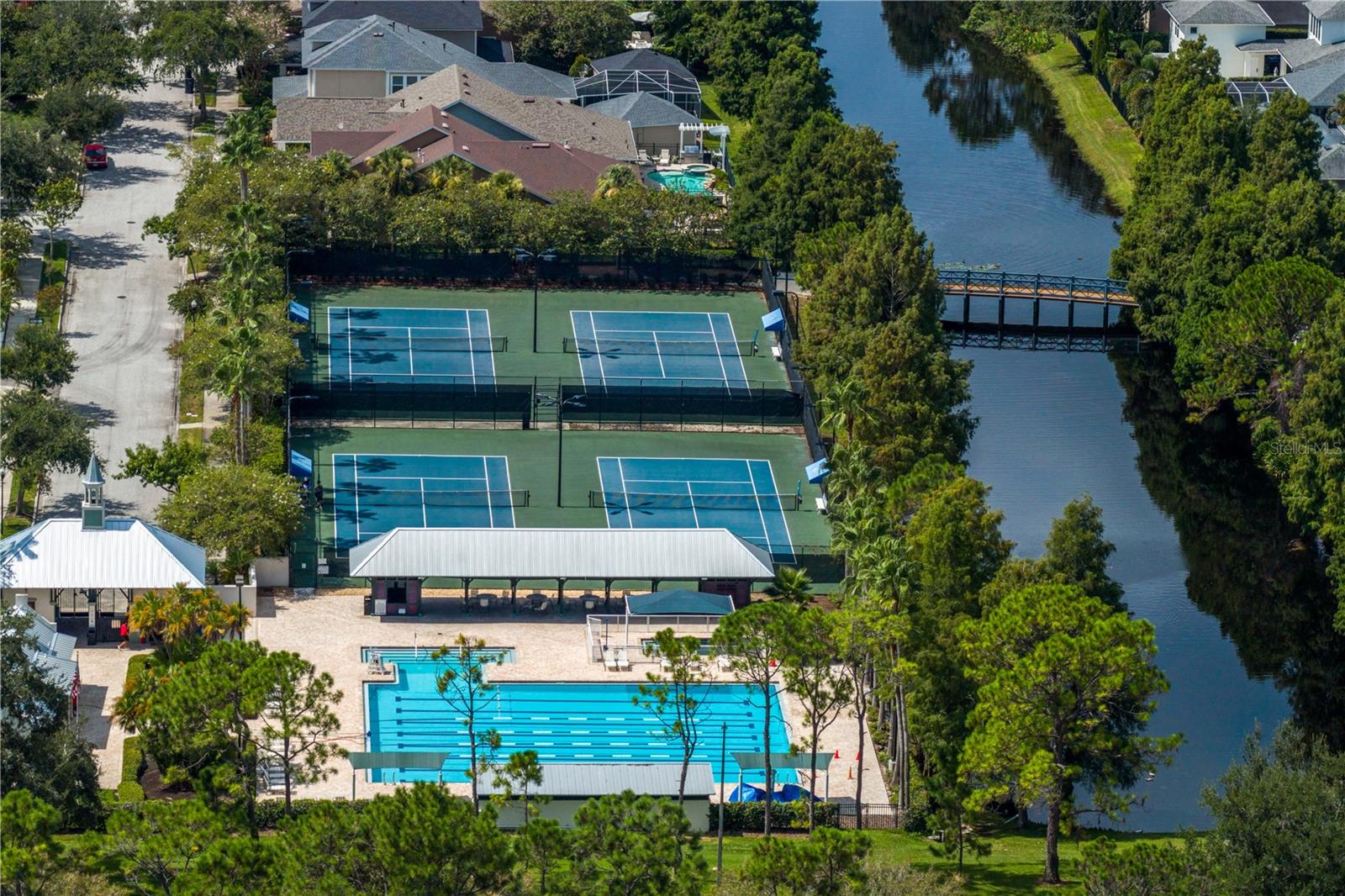 WESTCHASE STATION TOWNHOMES - Residential