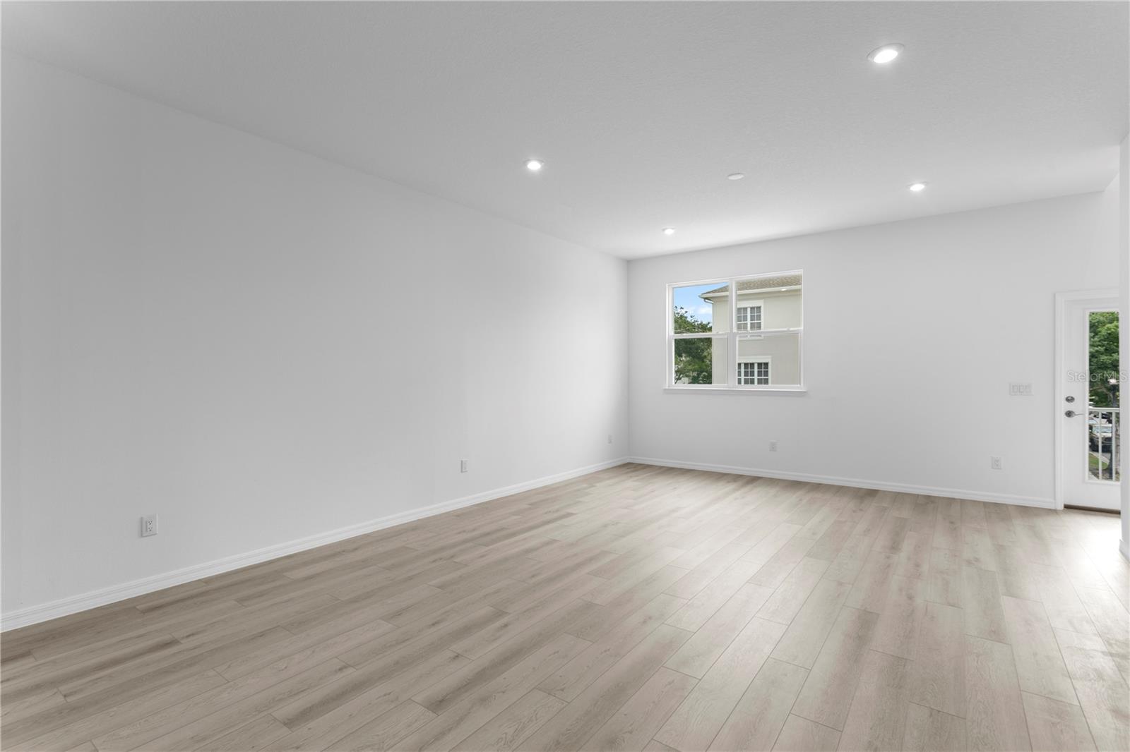 WESTCHASE STATION TOWNHOMES - Residential