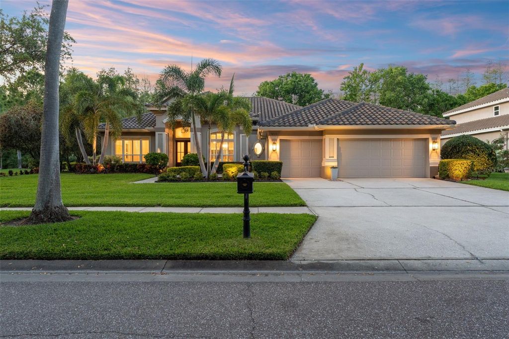 Photo of 9820 Emerald Links Drive, Tampa, FL 33626 (MLS # TB8387026)