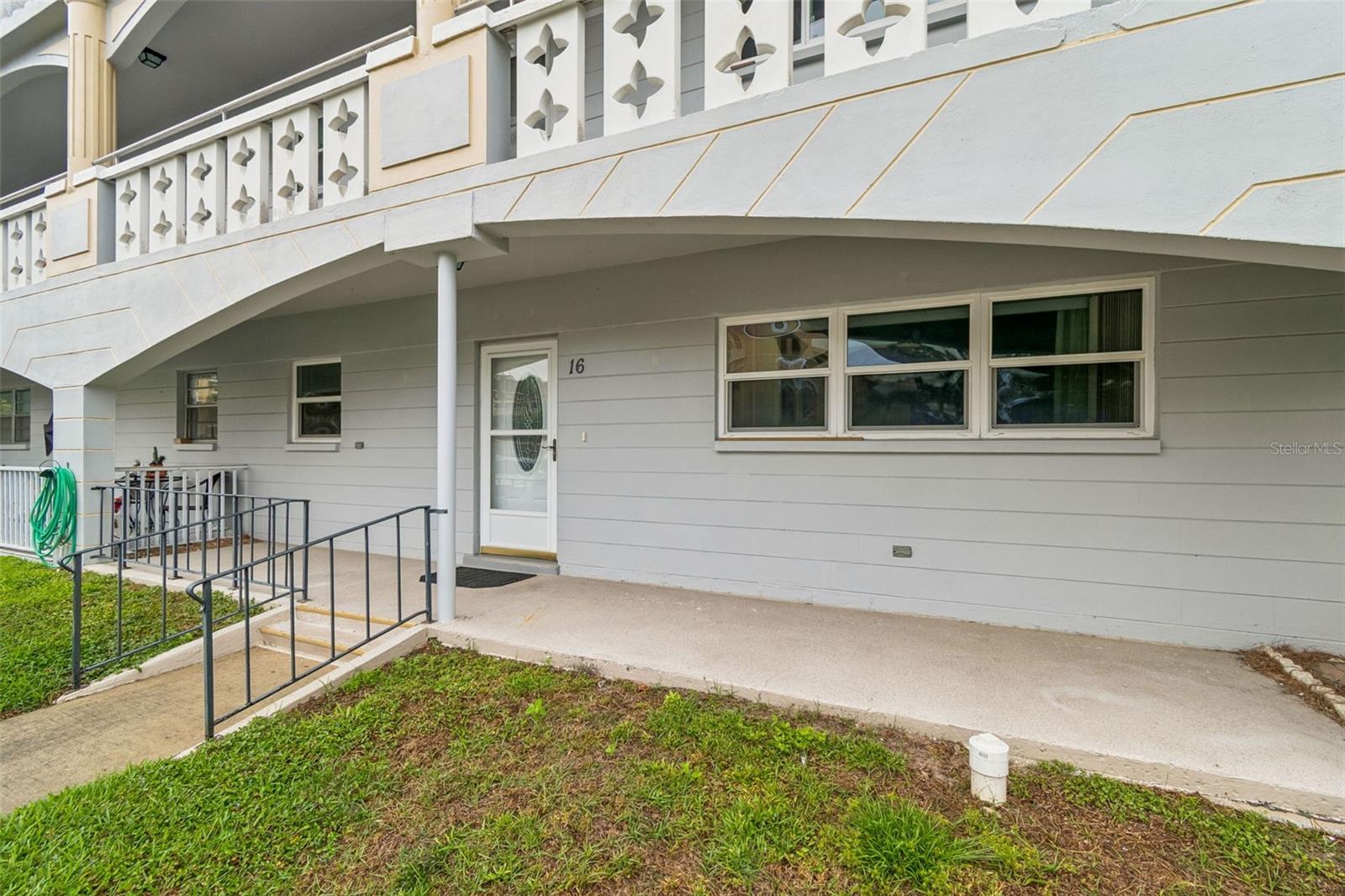 ON TOP OF THE WORLD - Residential