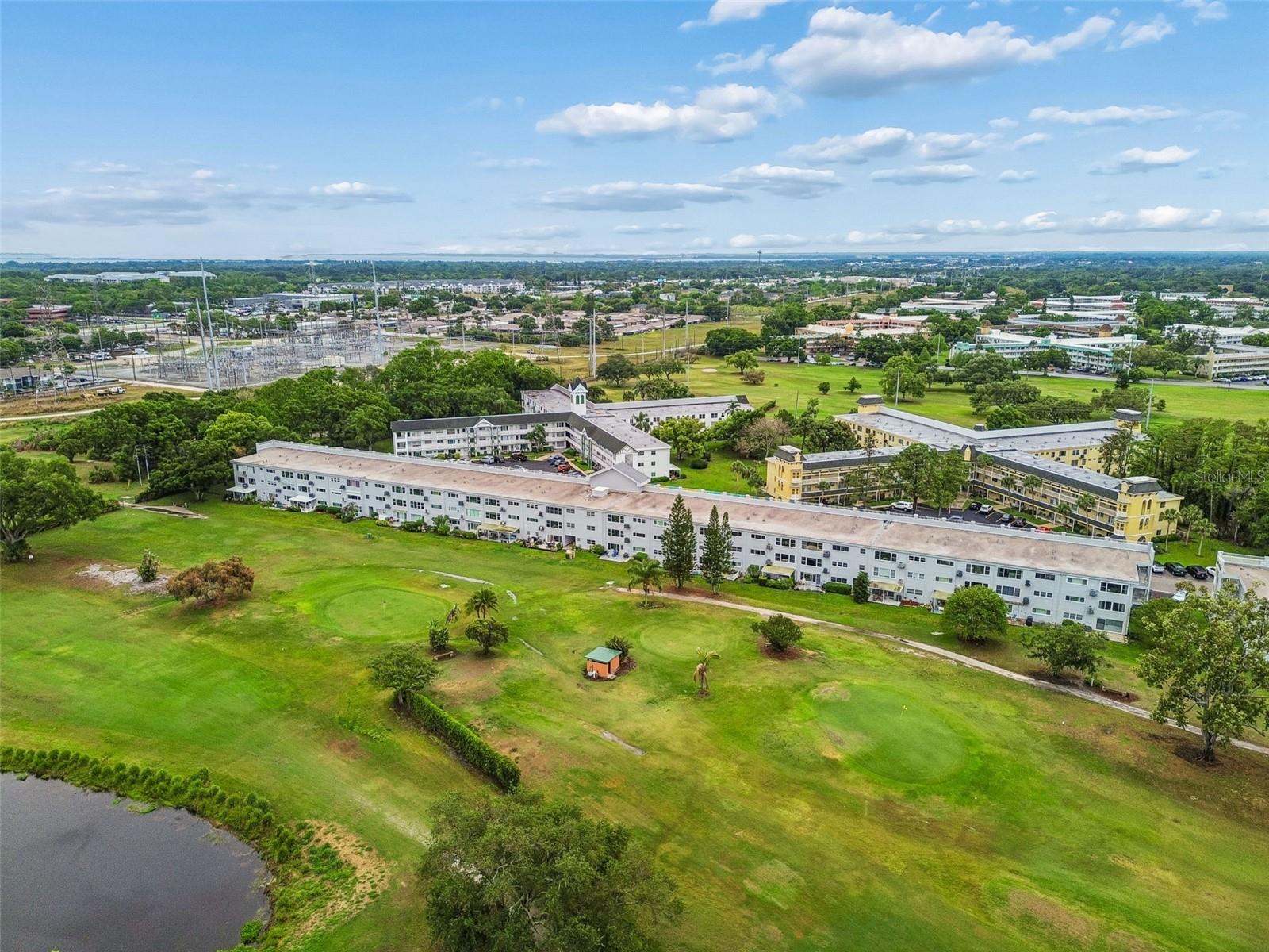 ON TOP OF THE WORLD - Residential