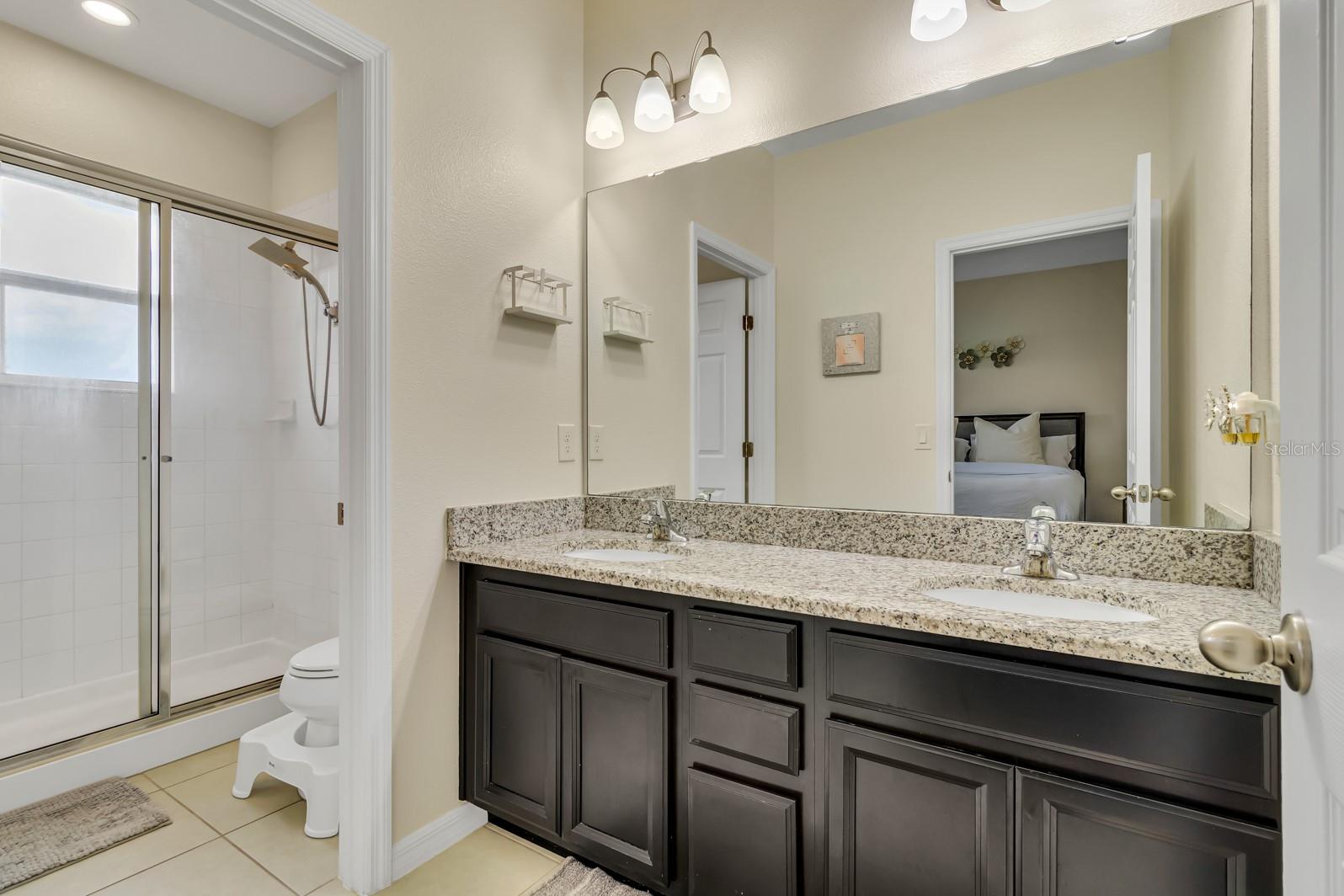 SAWGRASS LANDINGS - Residential