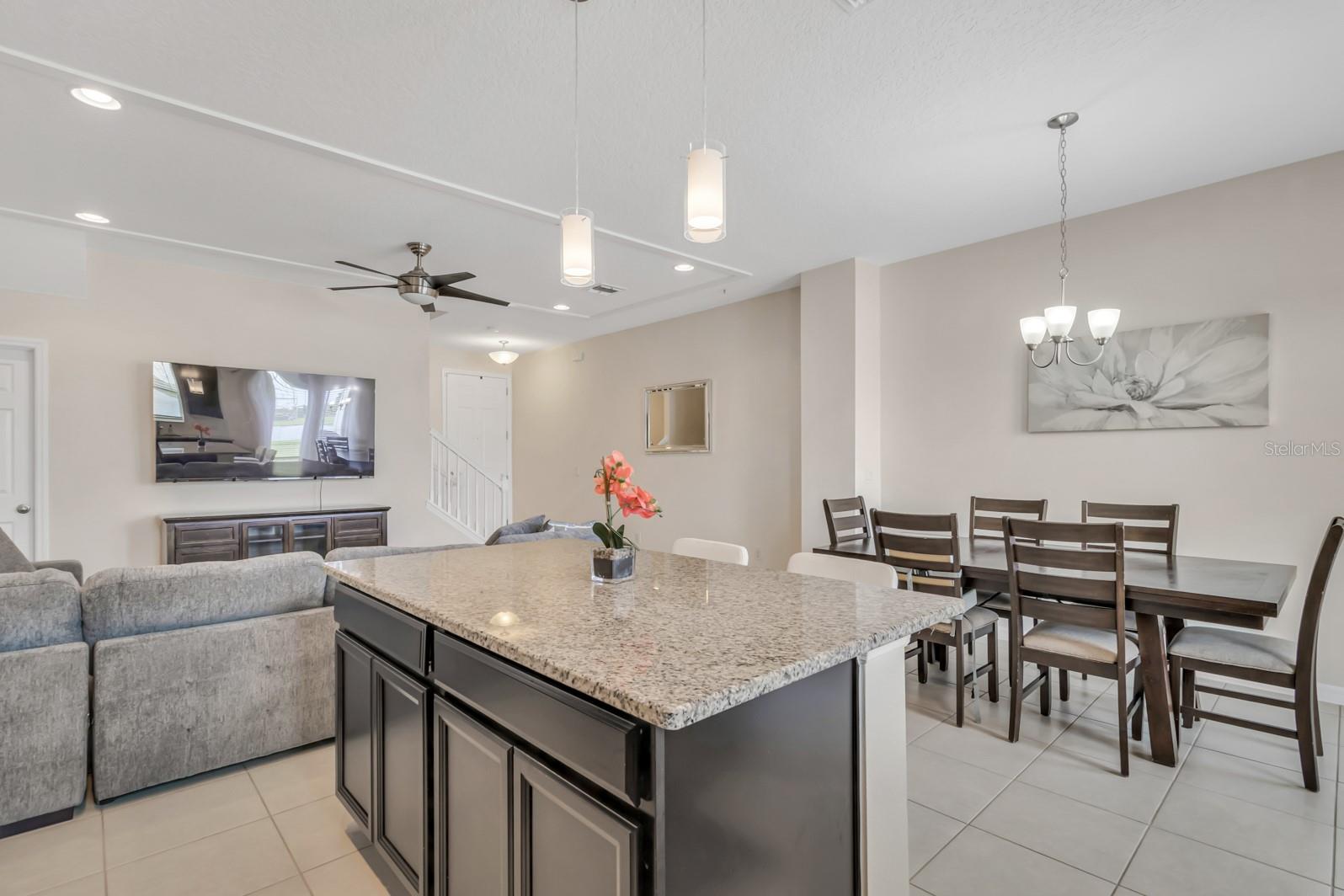 SAWGRASS LANDINGS - Residential