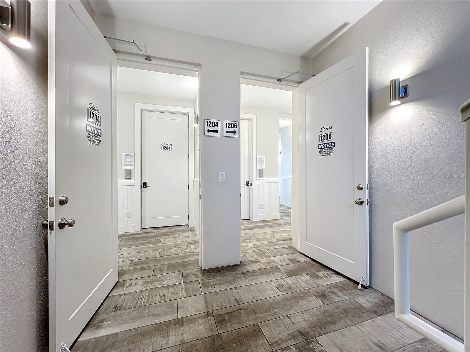 1204 DERBY LANE