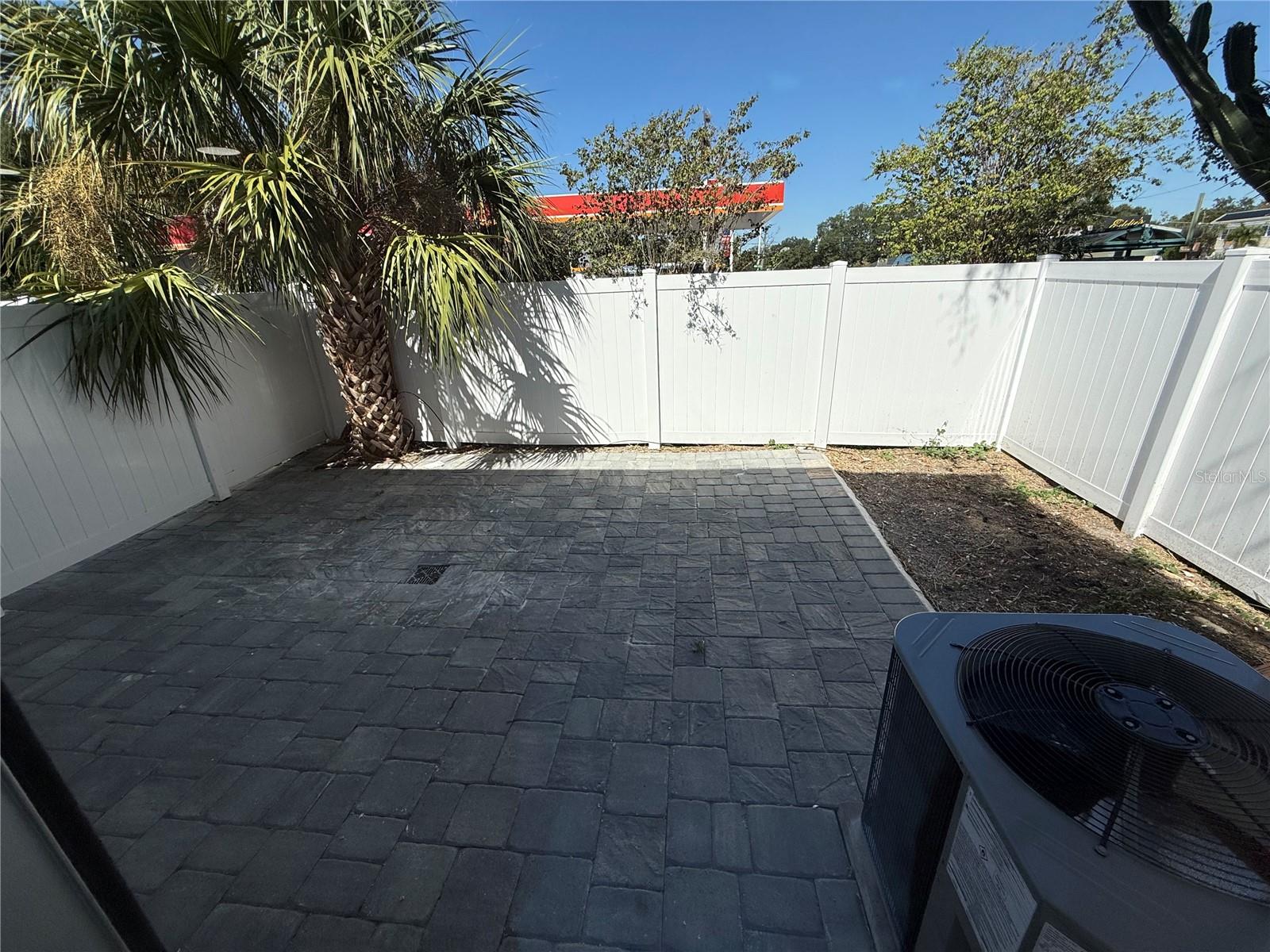 MARYLAND MANOR REV - Residential Lease