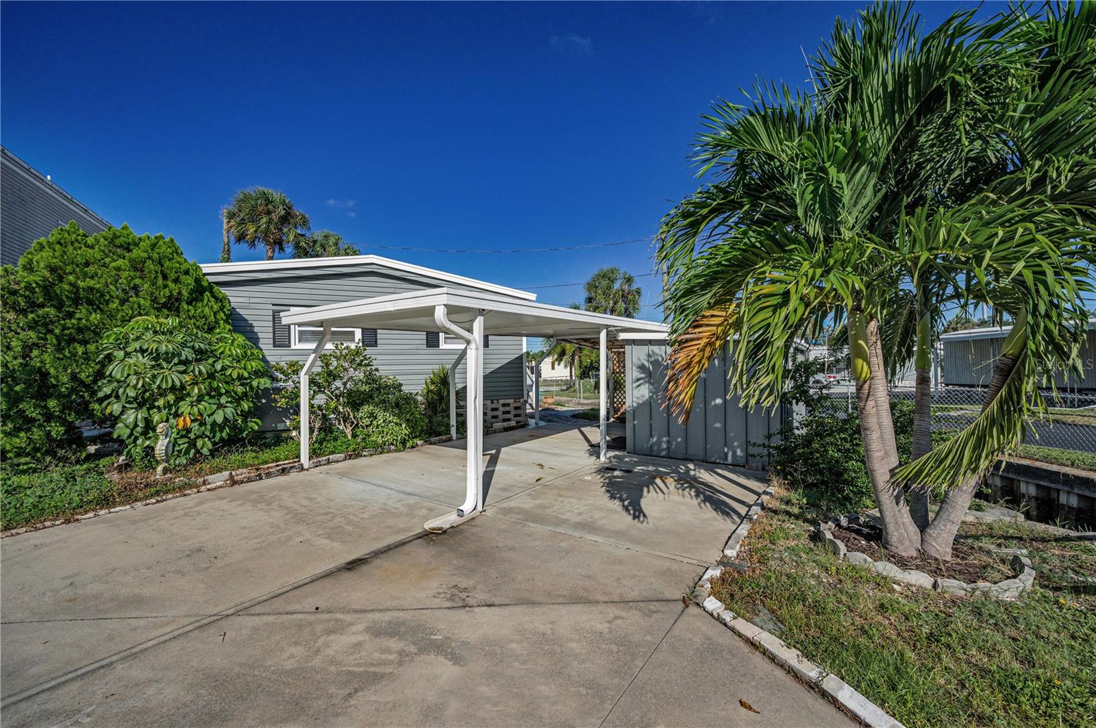 SEA HORSE MOBILE HOME PARK CONDO - Residential