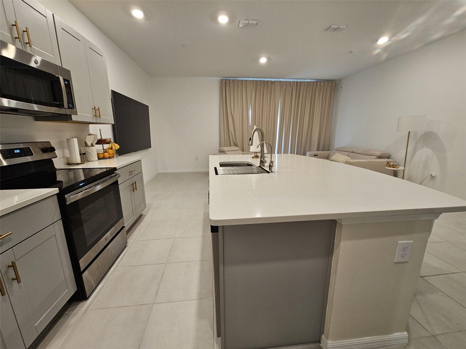 ANTHEM PARK TR M REP - Residential