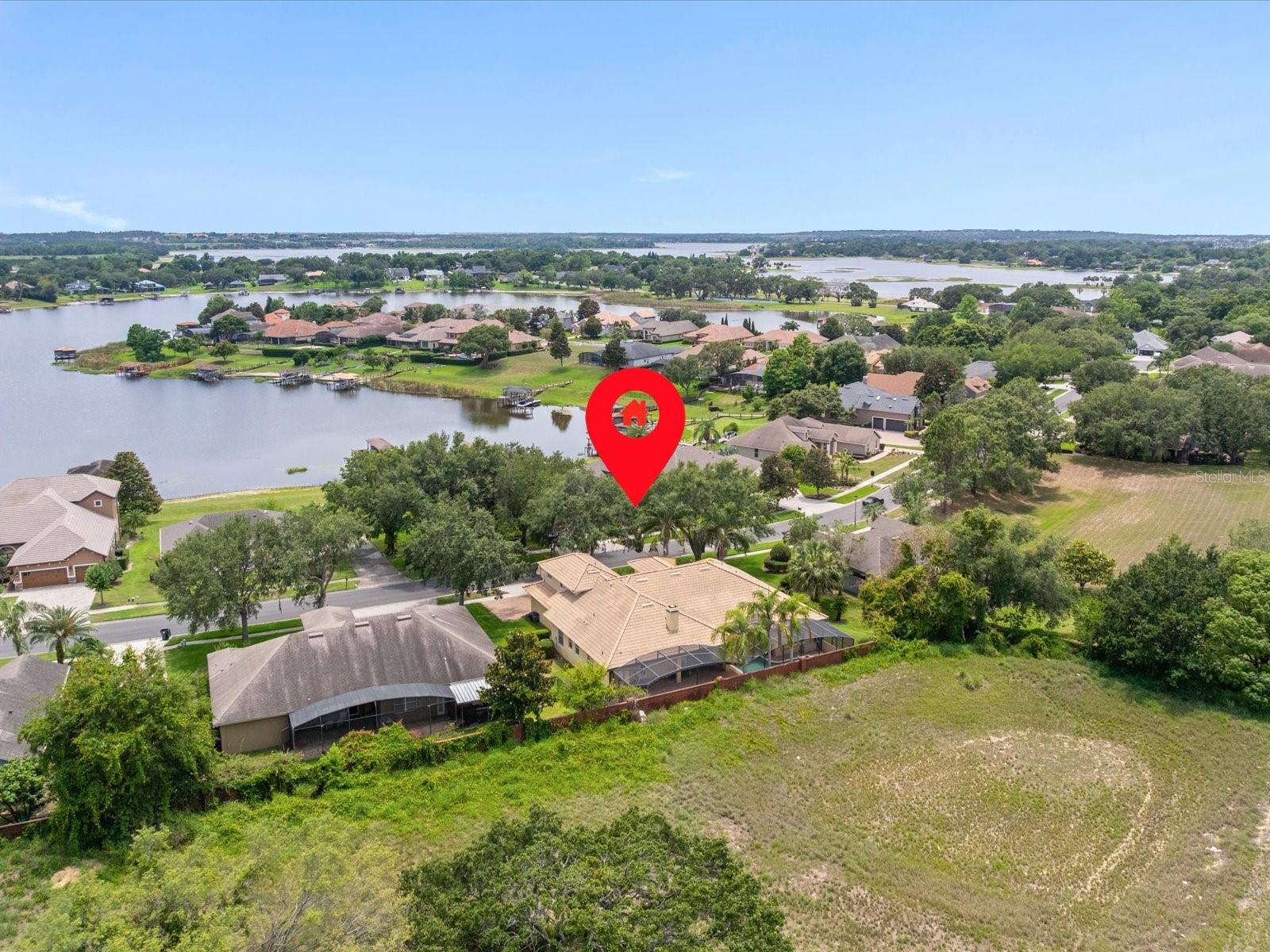 1319 JOHNS COVE LN