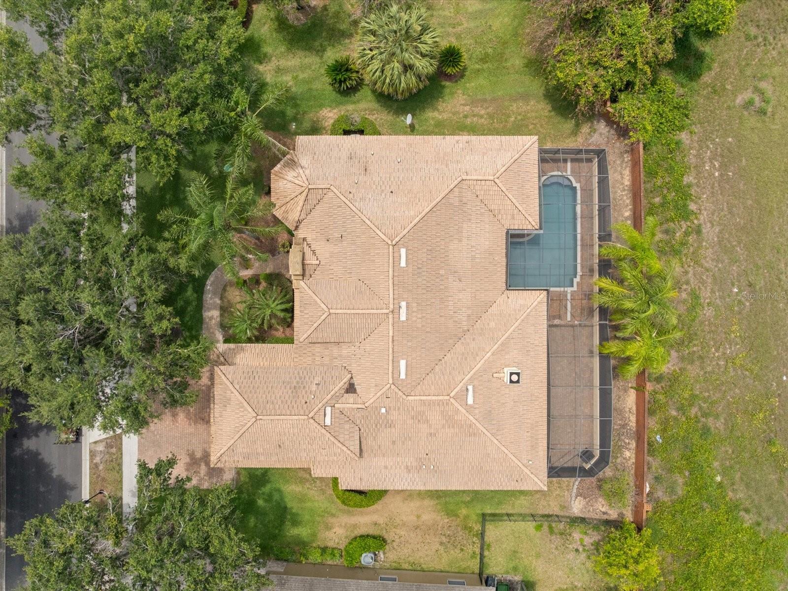 1319 JOHNS COVE LN