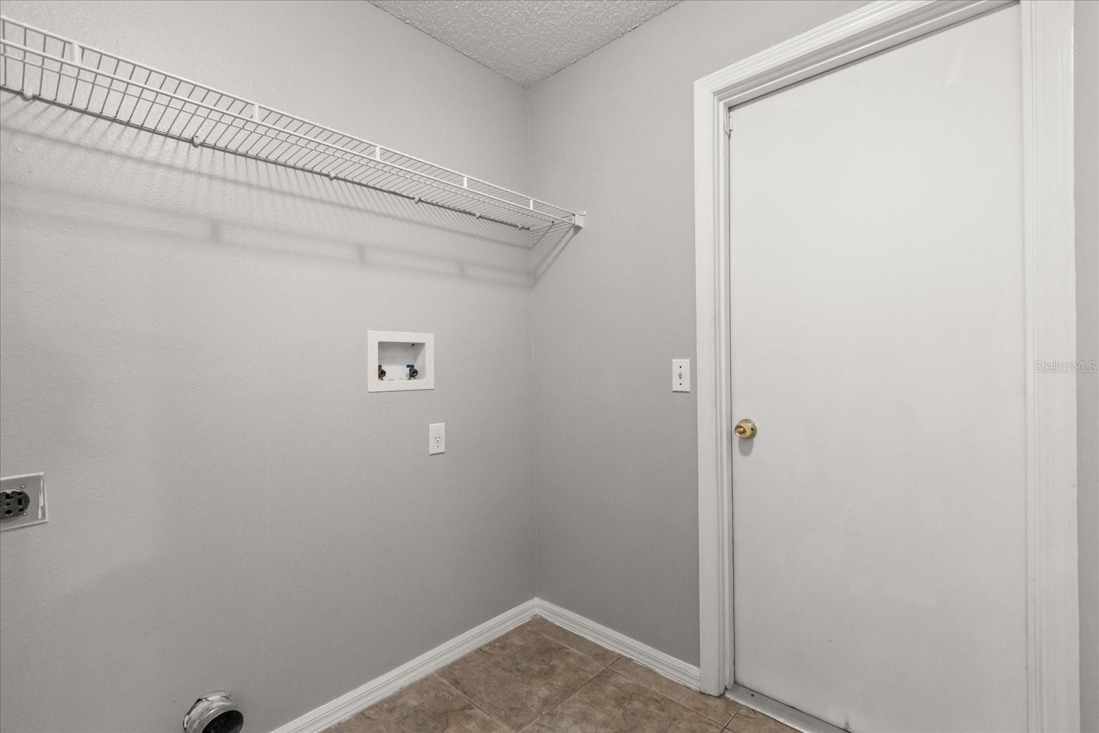 WESTLAKE - Residential