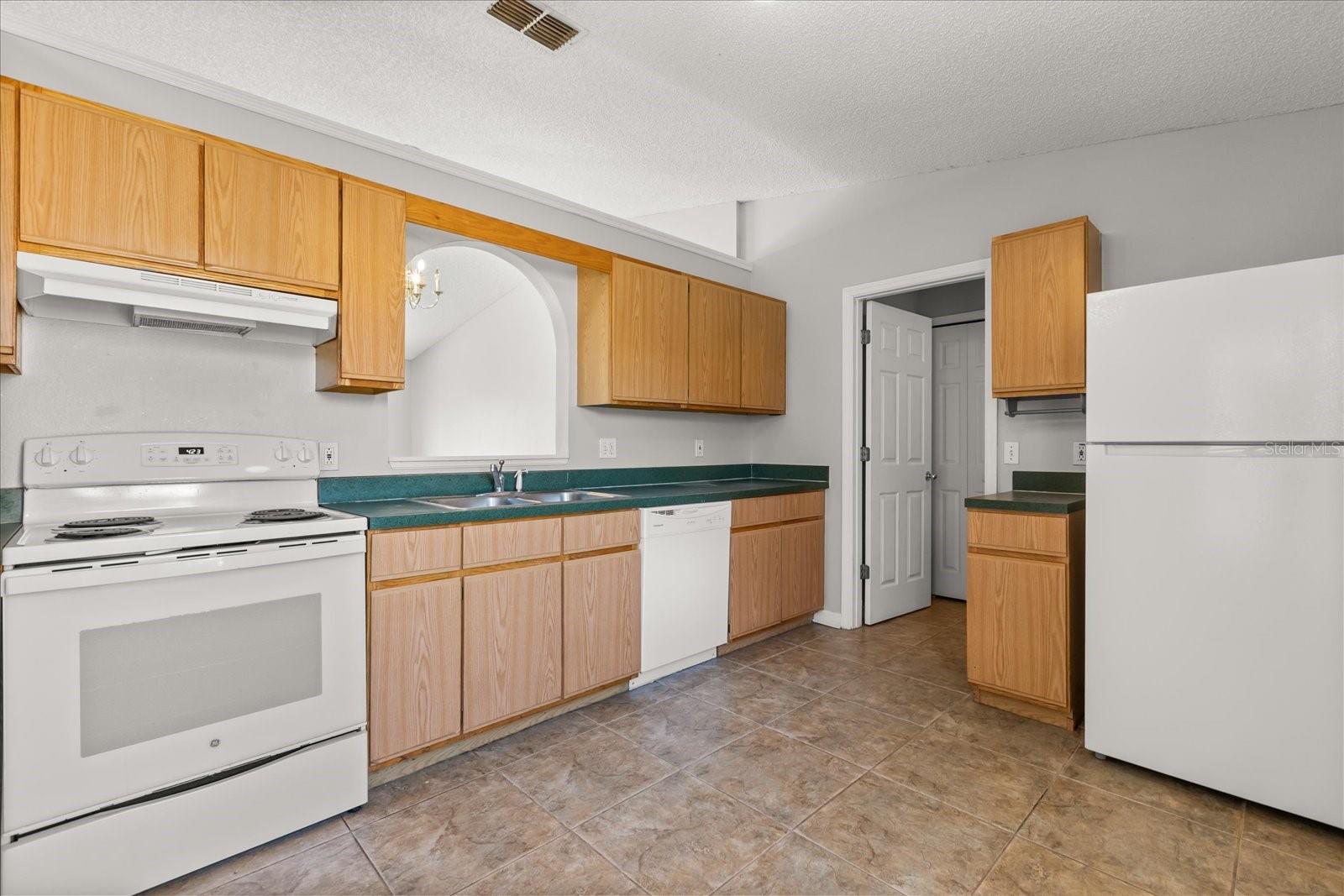 WESTLAKE - Residential