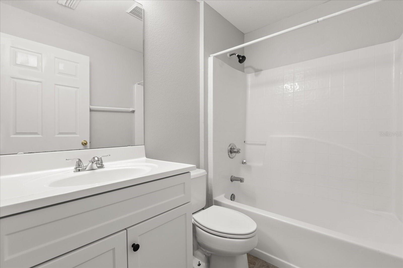 WESTLAKE - Residential