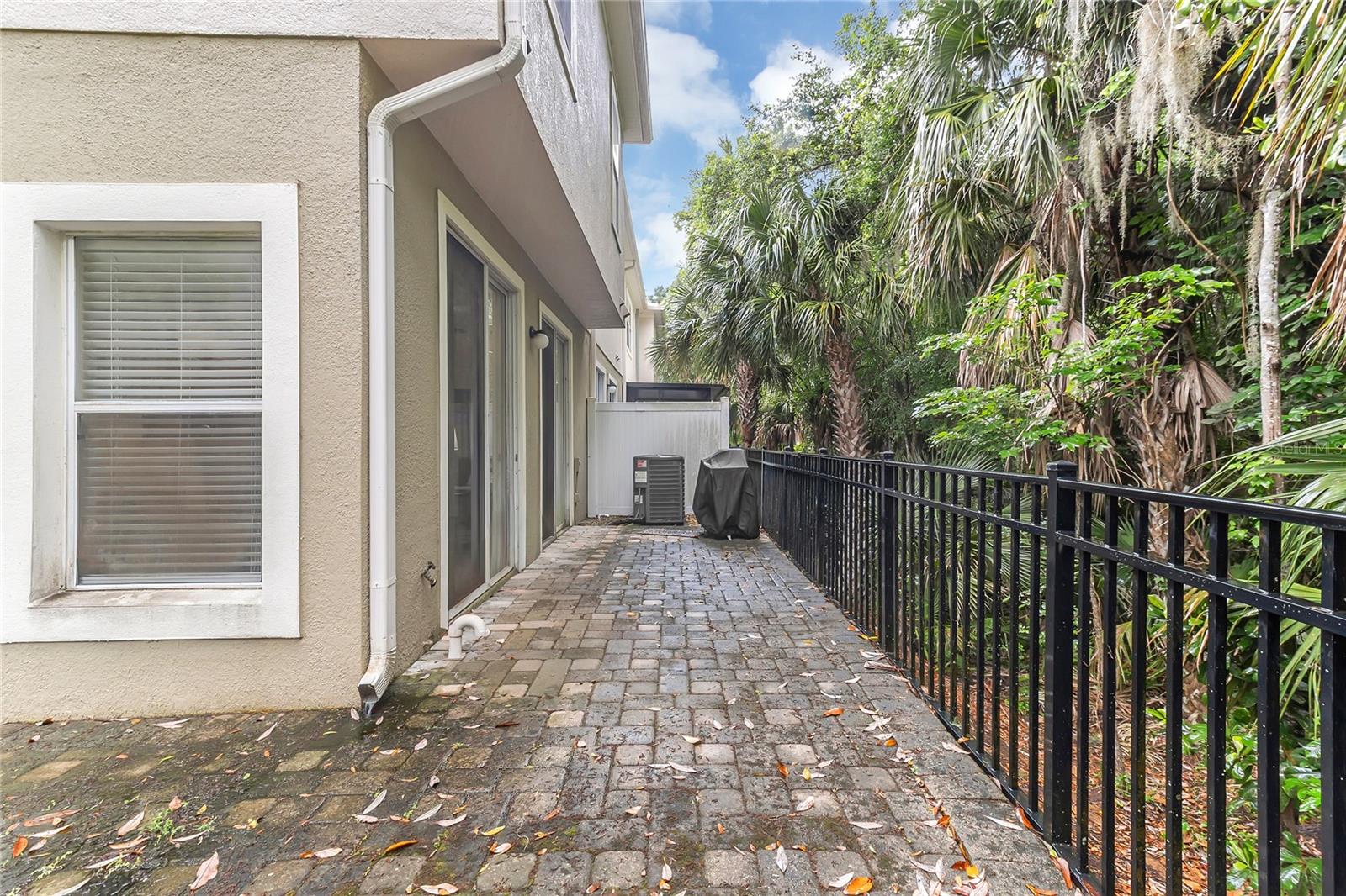 BARCLAY RESERVE TWNHMS - Residential