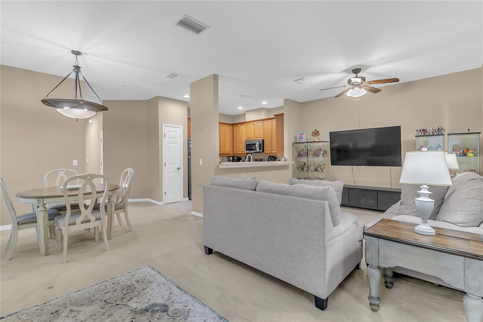 BARCLAY RESERVE TWNHMS - Residential