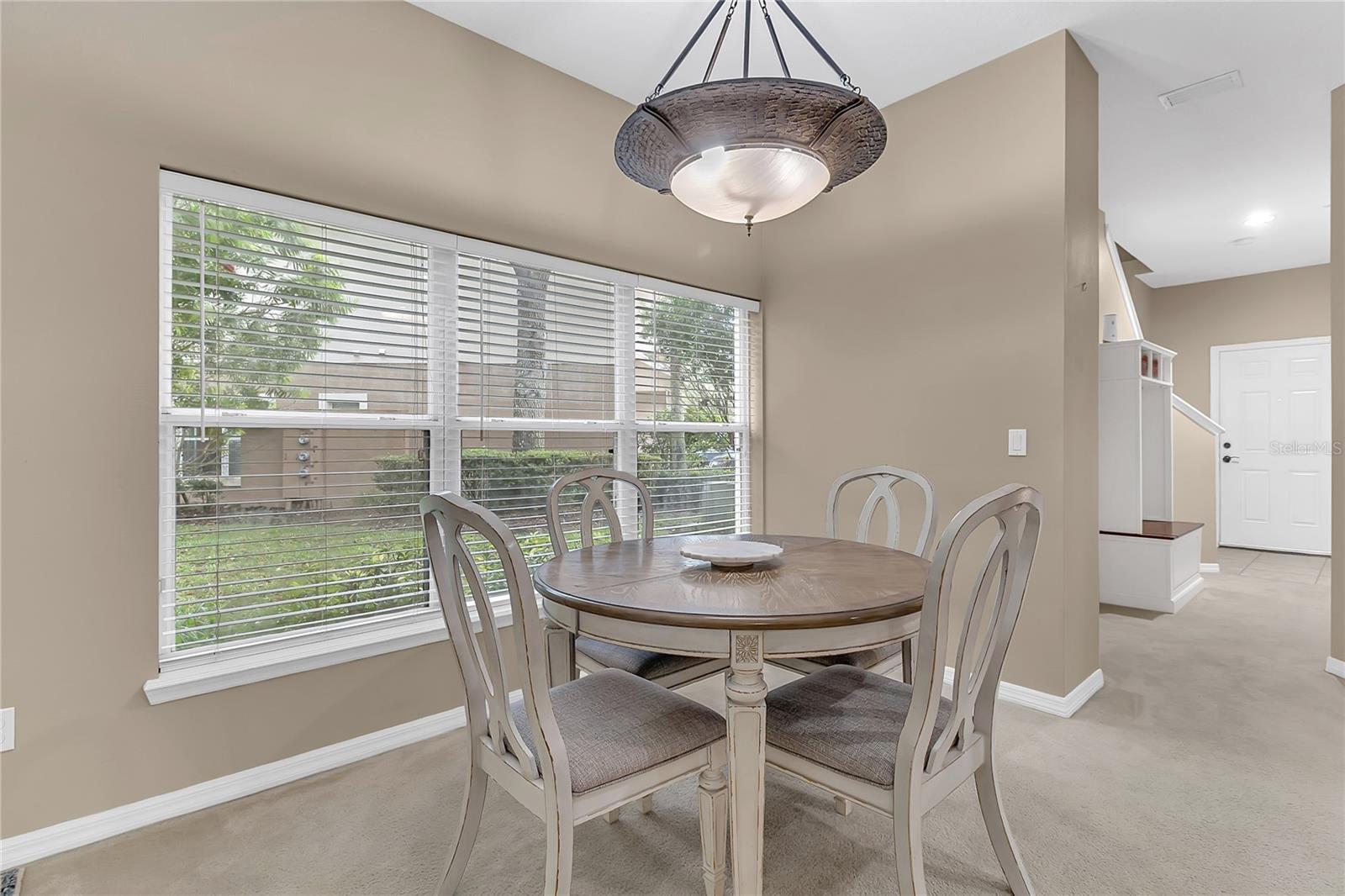 572 PINEBRANCH CIRCLE