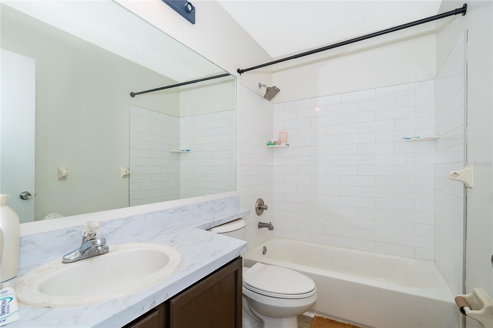 SANDPOINT AT MEADOW WOODS - Residential