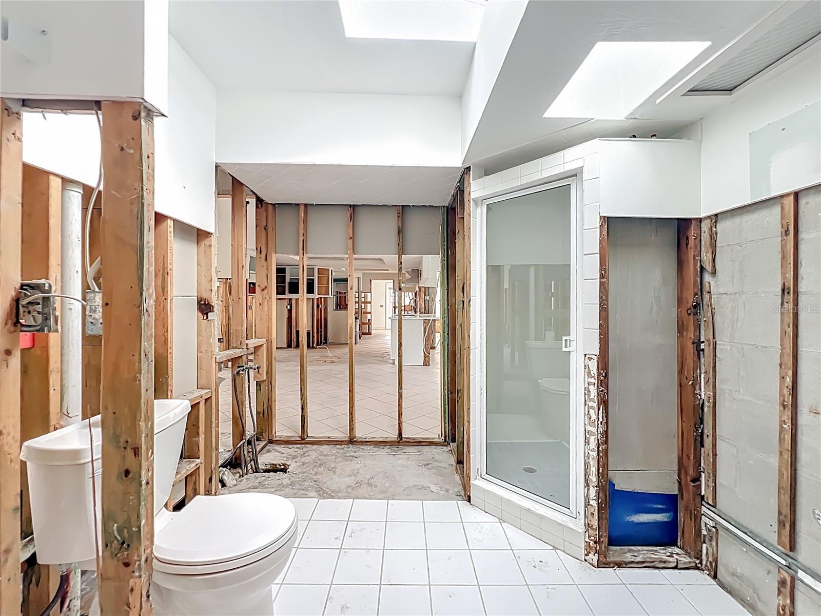 CRYSTAL SHORES ESTATES UNREC SUB - Residential