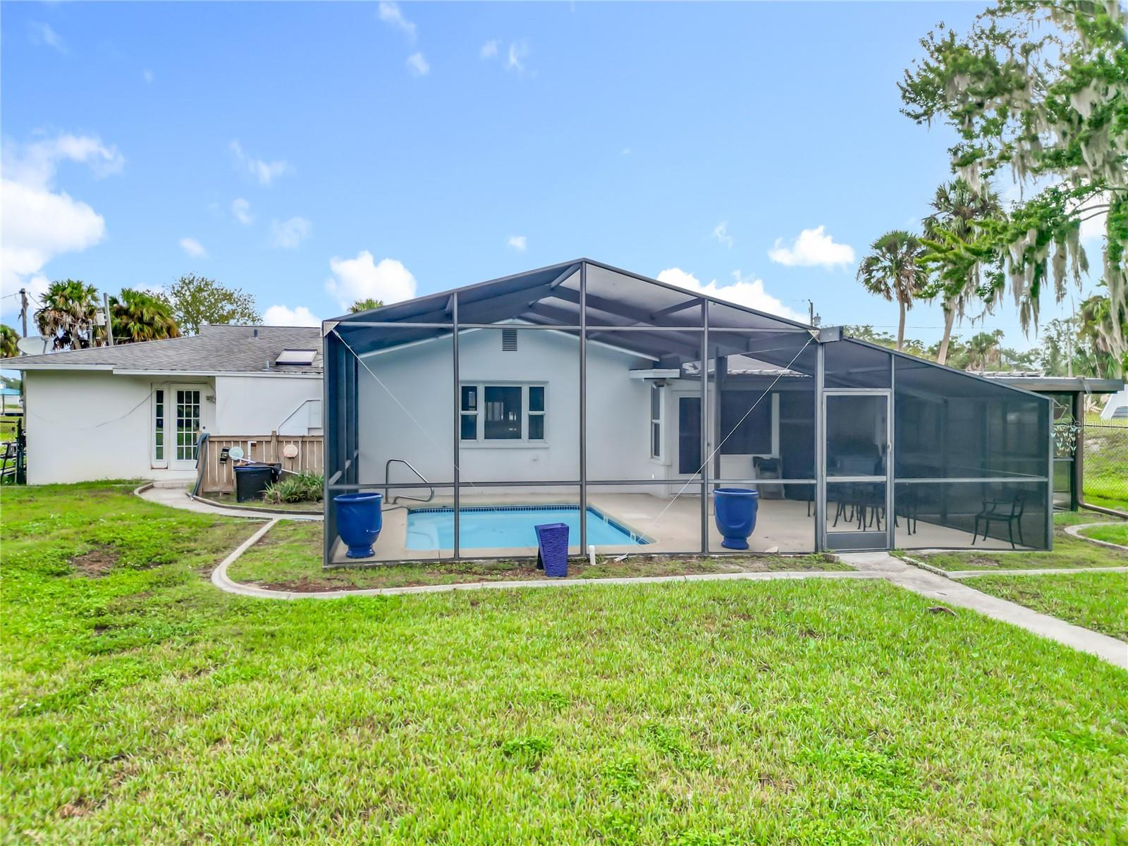 CRYSTAL SHORES ESTATES UNREC SUB - Residential