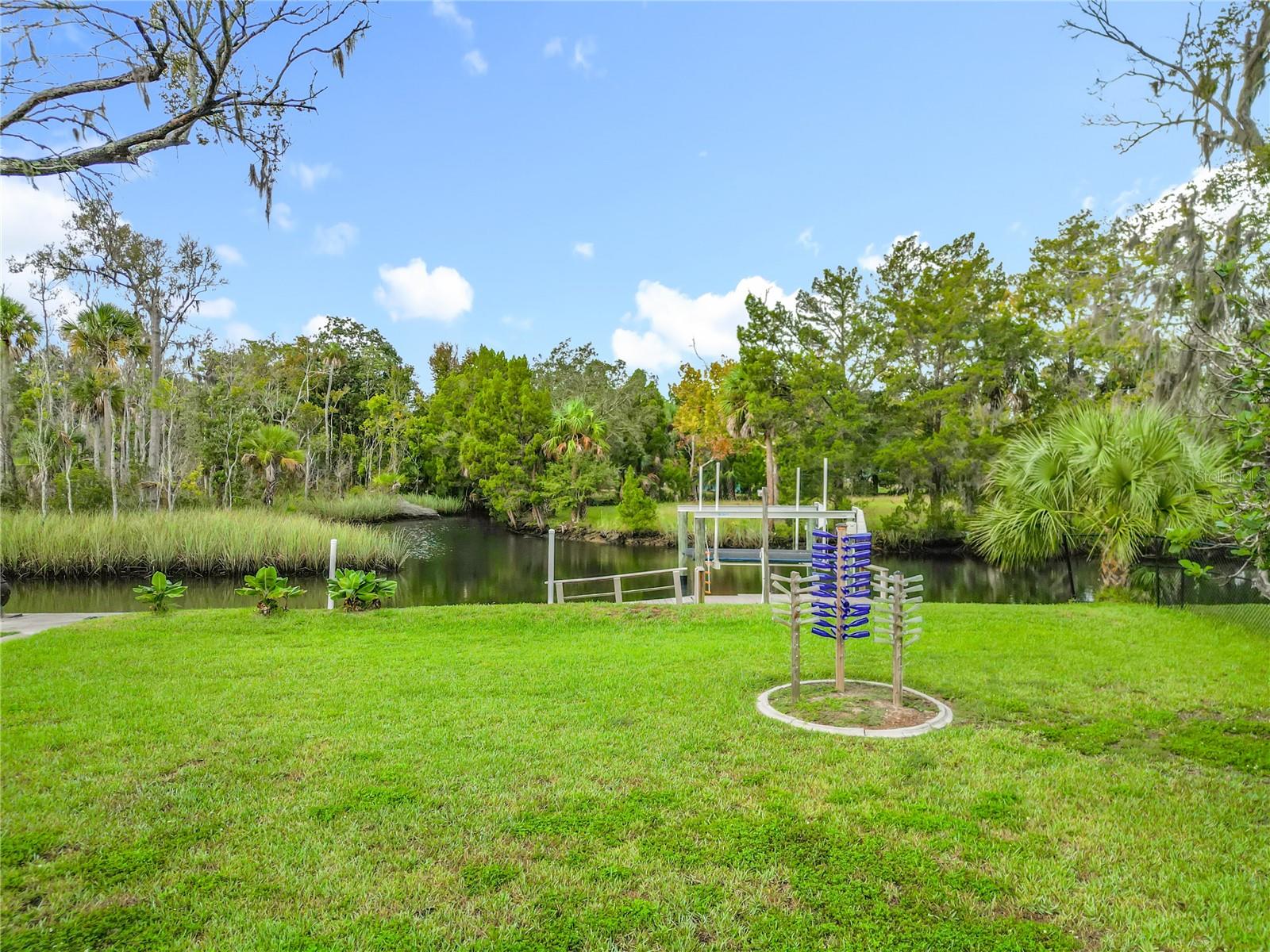 CRYSTAL SHORES ESTATES UNREC SUB - Residential