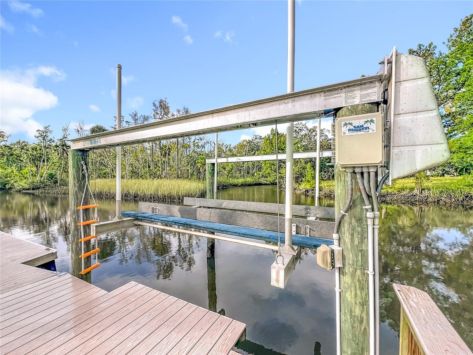 CRYSTAL SHORES ESTATES UNREC SUB - Residential