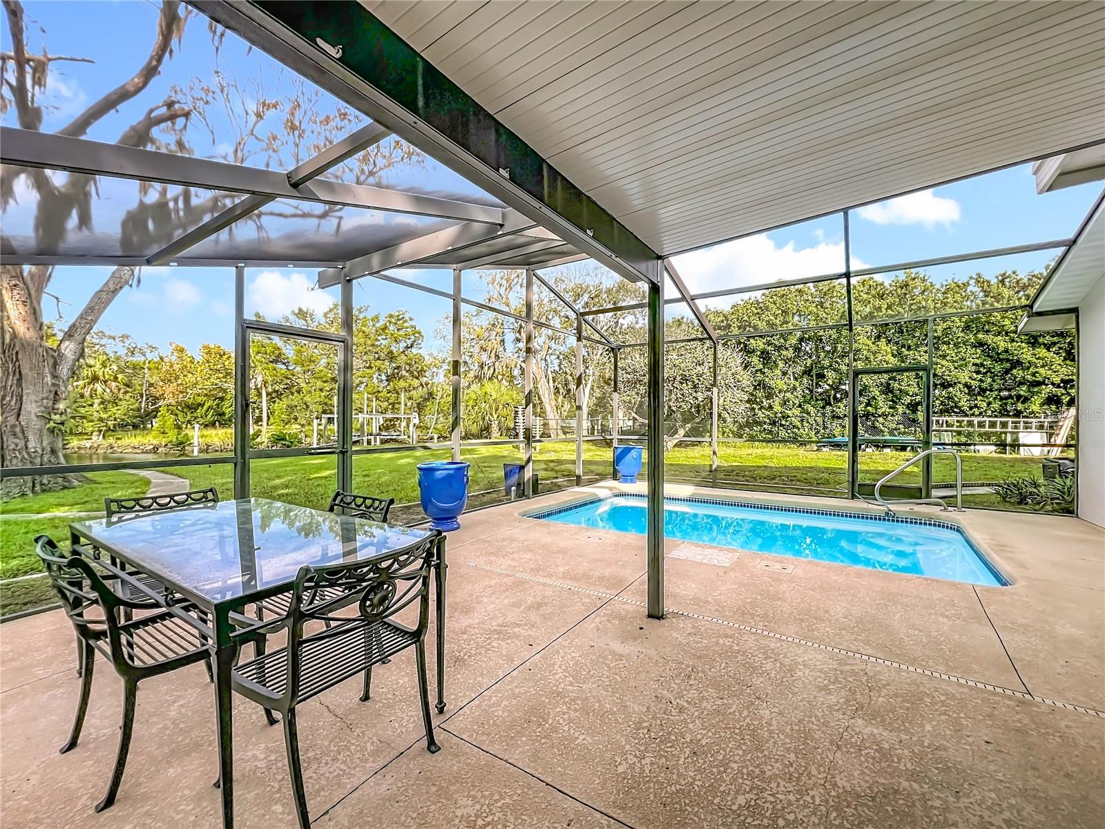 CRYSTAL SHORES ESTATES UNREC SUB - Residential