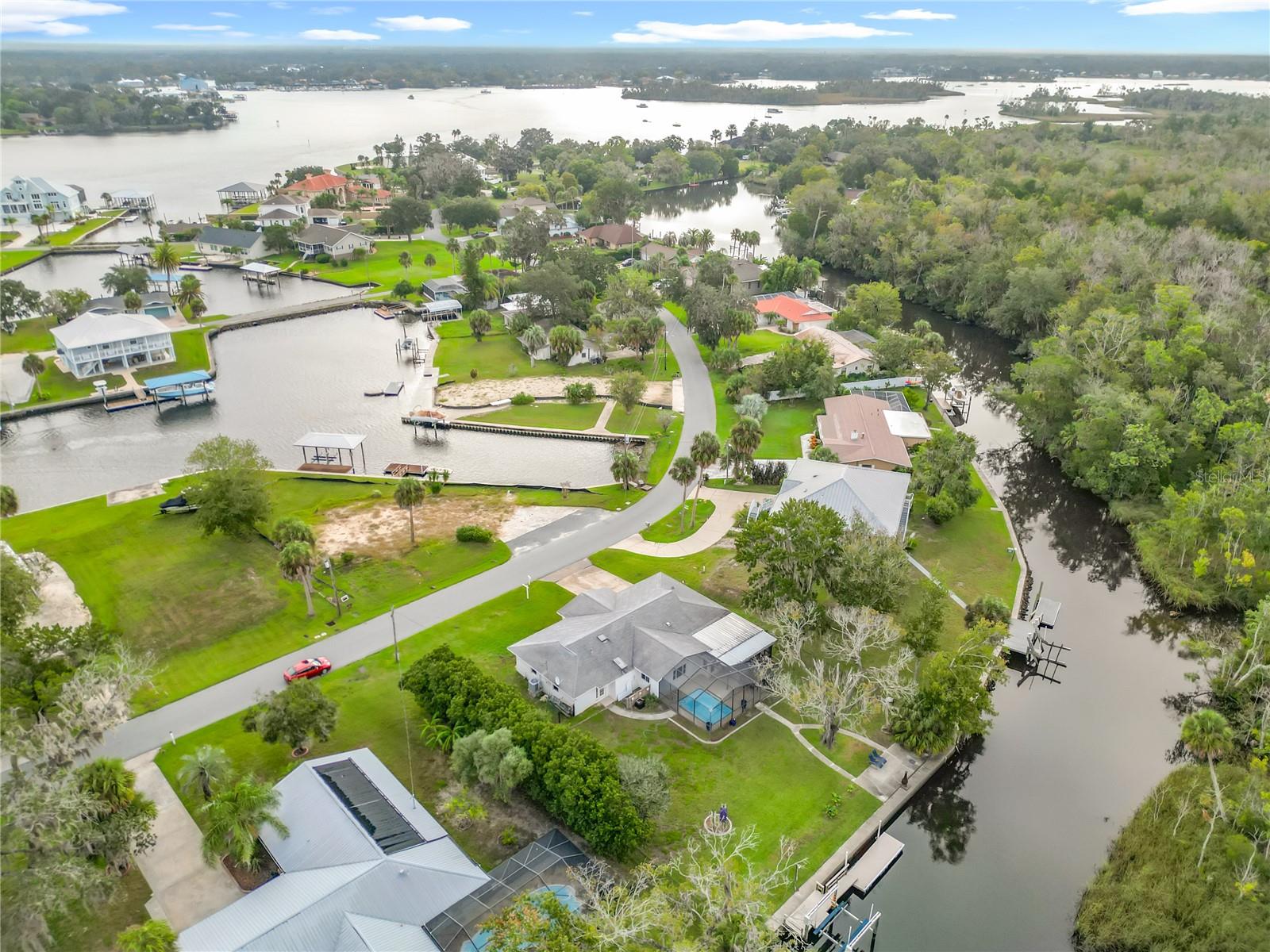 CRYSTAL SHORES ESTATES UNREC SUB - Residential