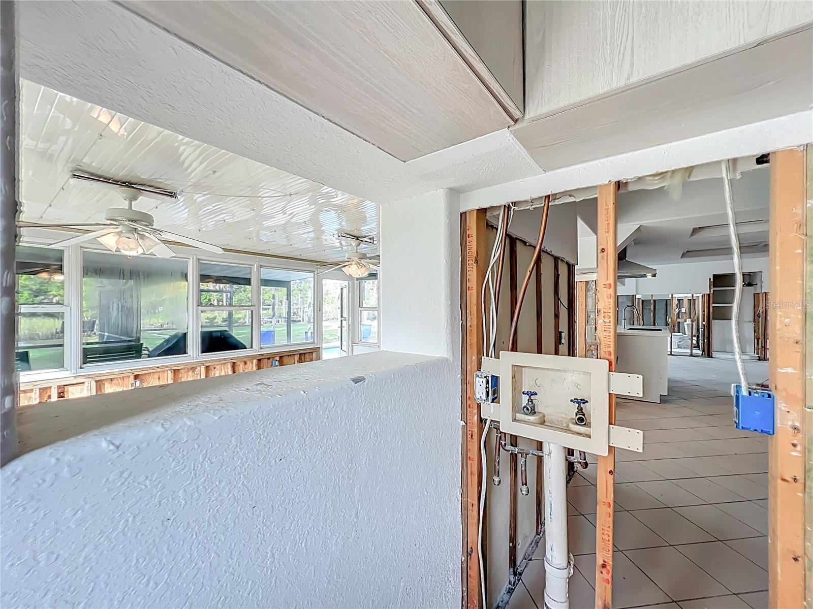 CRYSTAL SHORES ESTATES UNREC SUB - Residential